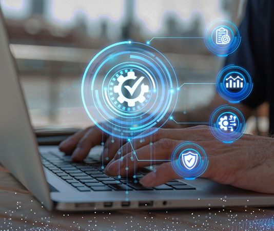 Günümüzde şirketlerin ve kurumların teknolojiye olan bağımlılığı arttıkça bilgi işlem uzmanı mesleği de önemi artan kariyer alanlarından biri haline gelmiştir. Bilgi işlem uzmanı kimdir sorusu, özellikle bilgisayar ve teknolojiye ilgisi olan kişiler tarafından sıkça araştırılmaktadır. Bu meslek, kurumların bilgi teknolojileri altyapısını yönetmek, sistemlerin düzgün çalışmasını sağlamak ve teknik sorunları çözmekle sorumlu profesyonelleri tanımlar. Konulu bir haber görseli.