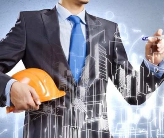 Günümüz iş dünyasında şirketlerin ve kurumların faaliyetlerini daha etkin, şeffaf ve güvenilir bir şekilde yürütmesini sağlayan iç denetçi, finansal ve operasyonel süreçleri inceleyen kritik bir meslek grubudur. Kurumların risklerini analiz eden, süreçleri denetleyen ve iyileştirme önerileri sunan iç denetçiler, hem özel sektörde hem de kamu kurumlarında önemli görevler üstlenir. Peki, iç denetçi kimdir, ne iş yapar ve ne kadar kazanır? İşte detaylı bir inceleme. Konulu bir haber görseli.