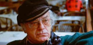 Edebiyat dünyasının en duygusal ve sanatsal alanlarından biri olan şiir yazarı, duygu, düşünce ve hayalleri estetik bir dil ile ifade eden kişidir. Bir şiir yazarı, kelimeleri yalnızca anlam aktarmak için değil, aynı zamanda duygu uyandırmak ve okuyucuda derin izler bırakmak için kullanır. Tarih boyunca şiir yazarı, toplumların kültürel ve sanatsal gelişiminde önemli bir rol oynamıştır. Konulu bir haber görseli.